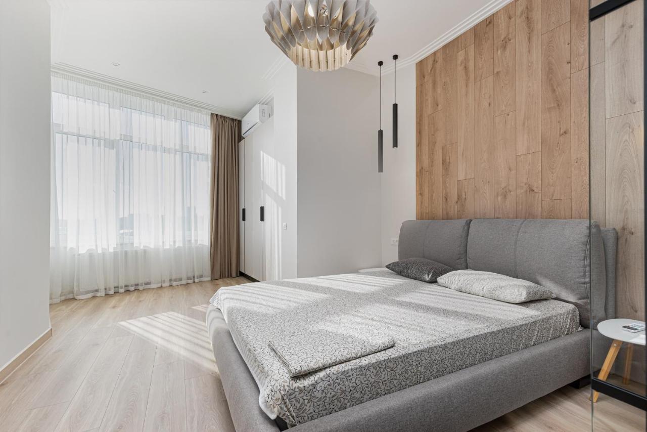 Sea Symphony Luxury 3-Bedrooms Apartment Odessa Dış mekan fotoğraf